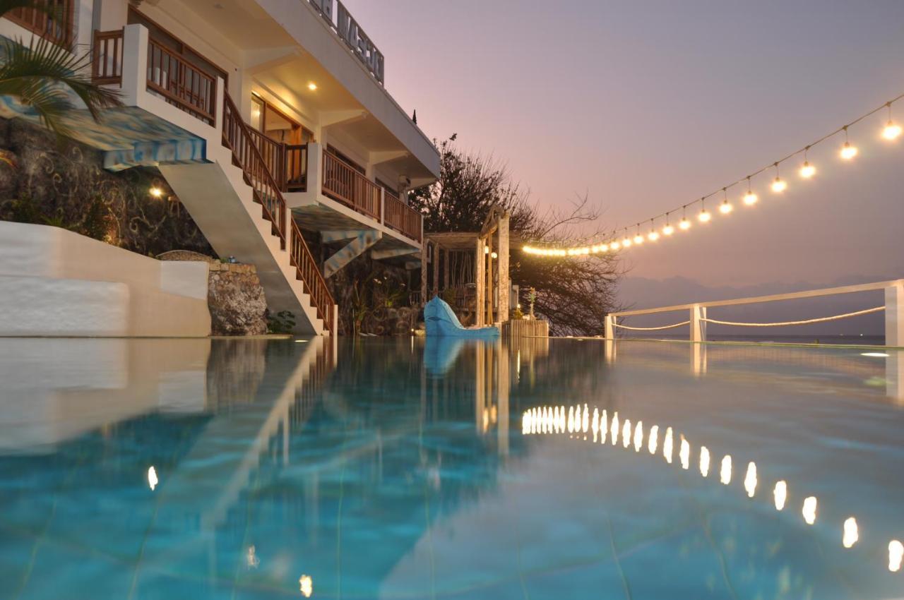 Suite Ocean Blue Batununggul Exterior photo