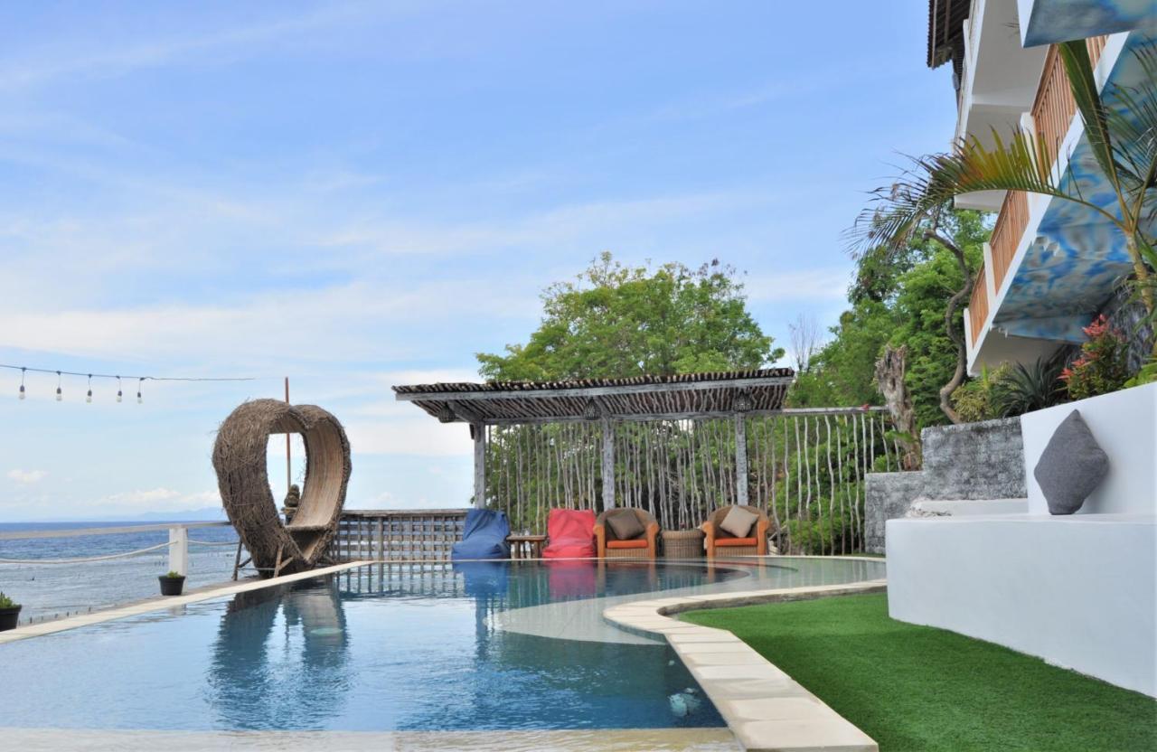 Suite Ocean Blue Batununggul Exterior photo