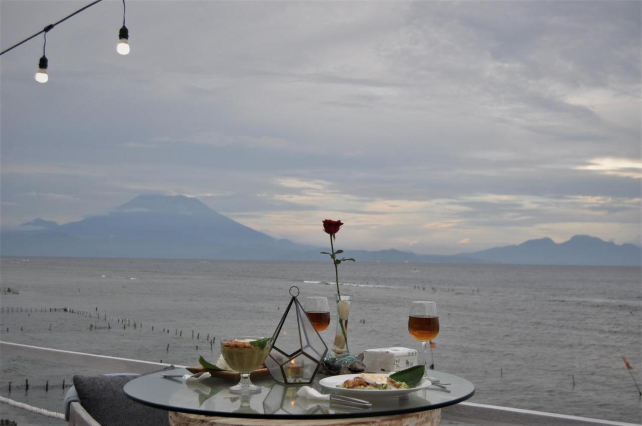 Suite Ocean Blue Batununggul Exterior photo