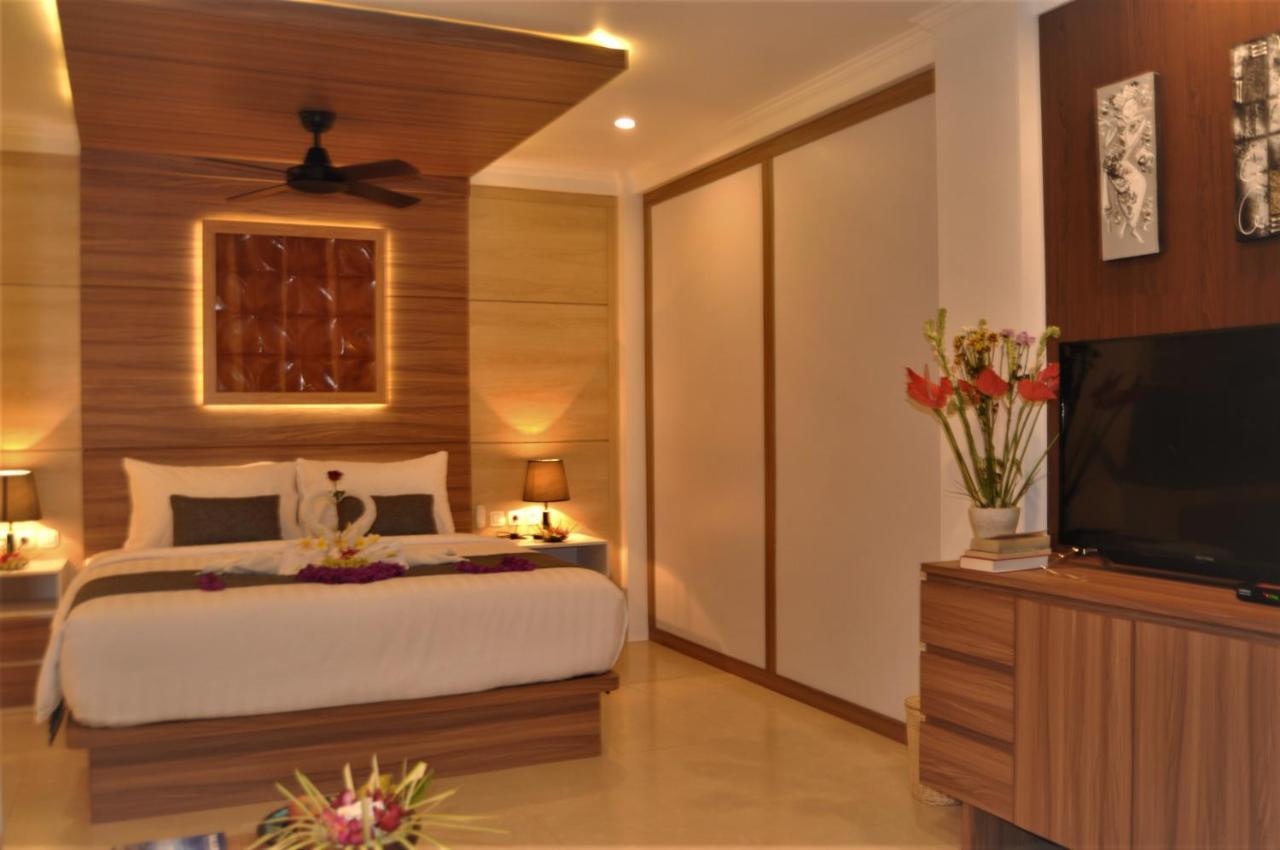 Suite Ocean Blue Batununggul Exterior photo