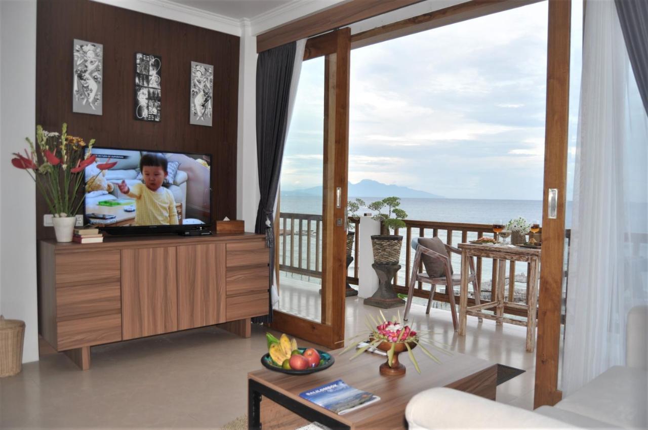 Suite Ocean Blue Batununggul Exterior photo