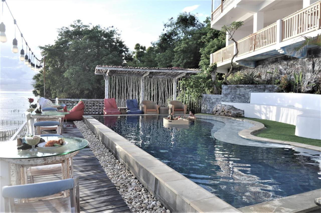 Suite Ocean Blue Batununggul Exterior photo