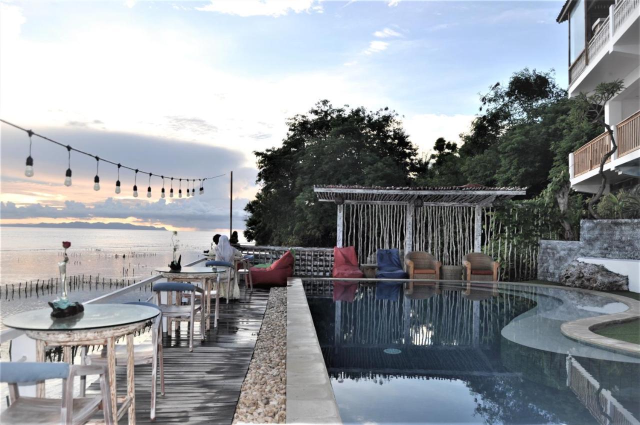 Suite Ocean Blue Batununggul Exterior photo